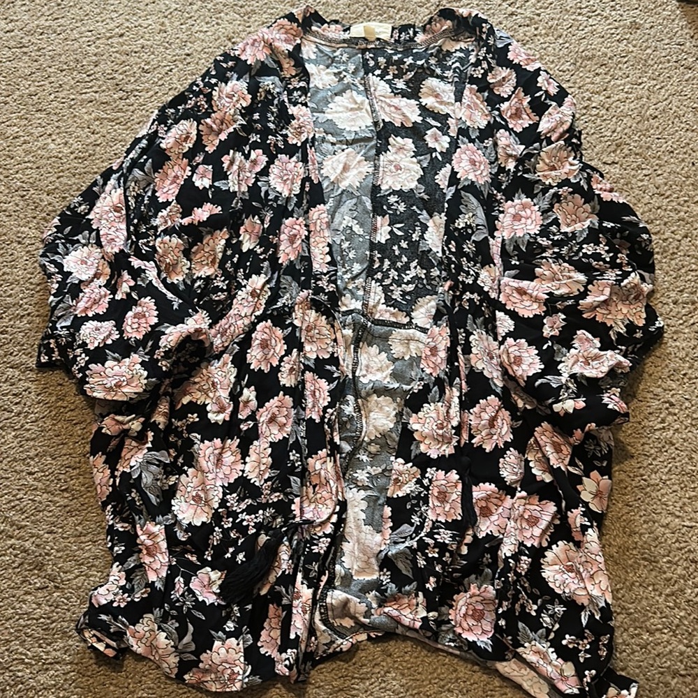 Floral kimono